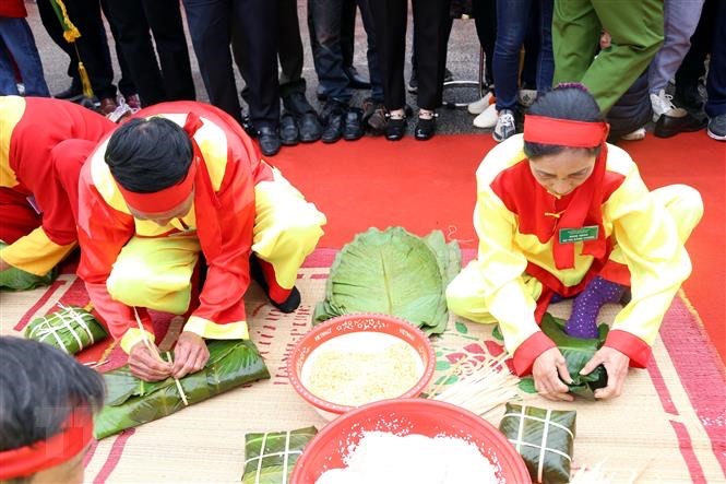 Banh Chung Making Contest on Hung Kings Commemoration Day