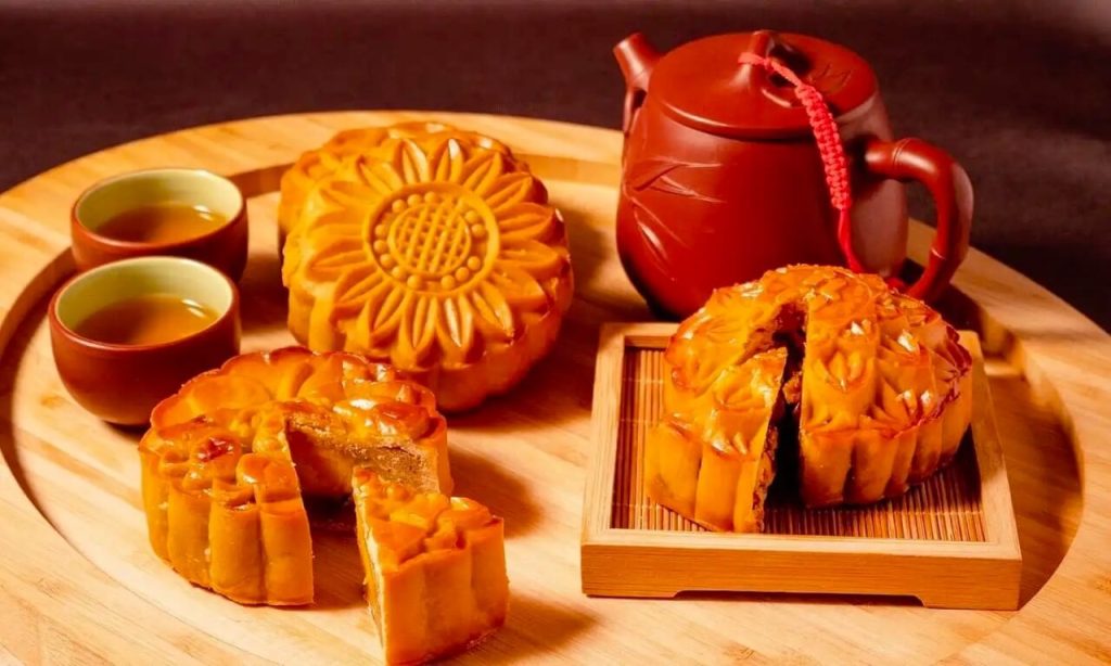 mooncake vietnam