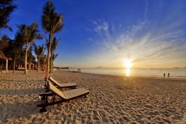 The scene of the sunset at Nha Trang beach