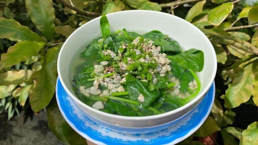 vietnamese spinach soup