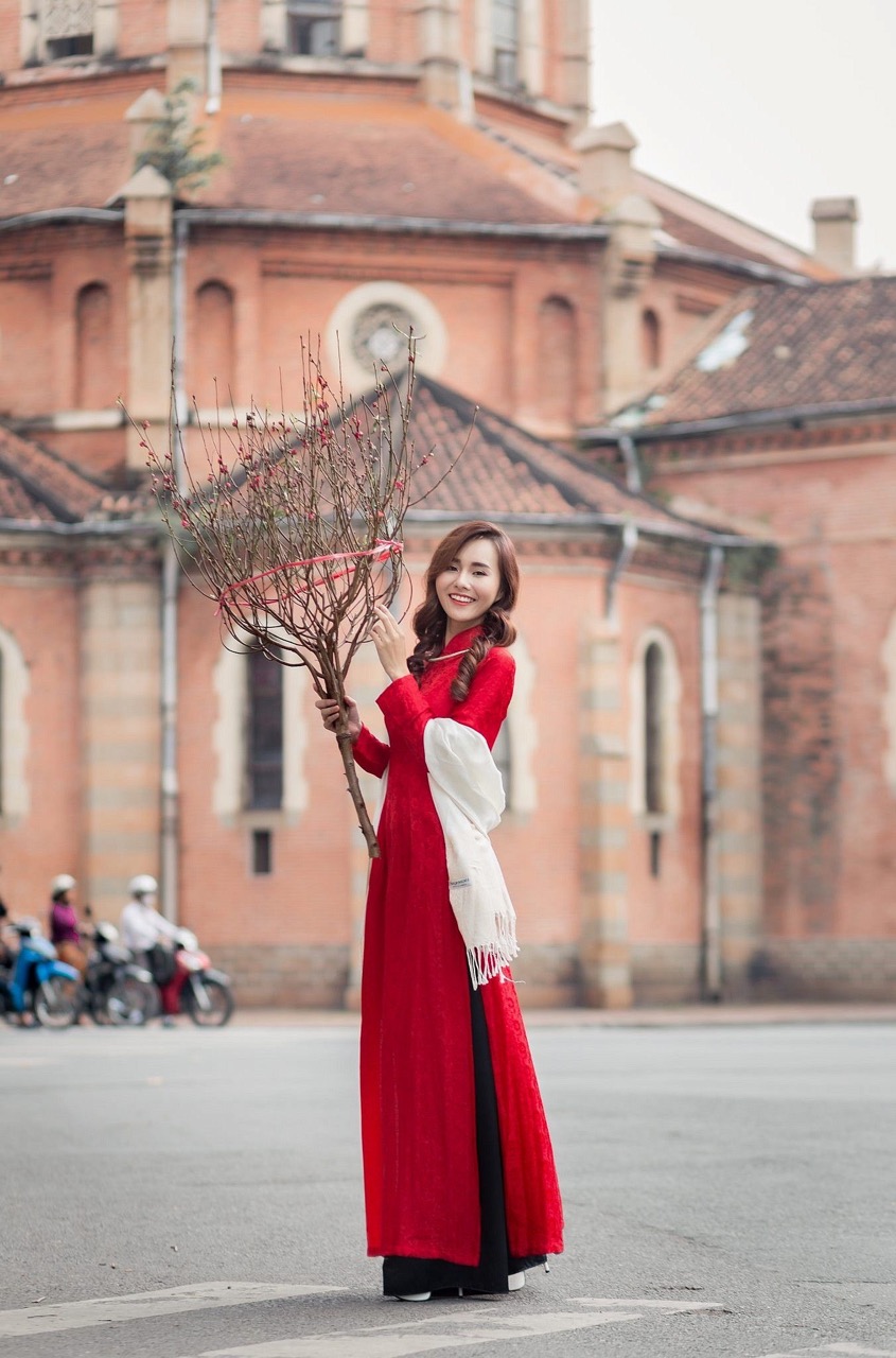 Ao Dai in Tet 