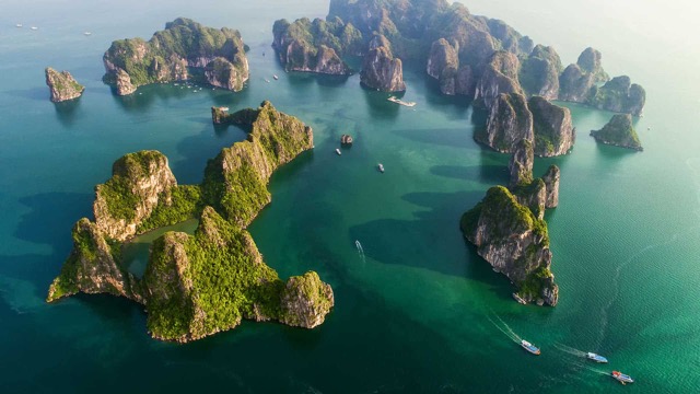 Including Ha Long Bay - UNESCO Heritage in Your Vietnam Itinerary 