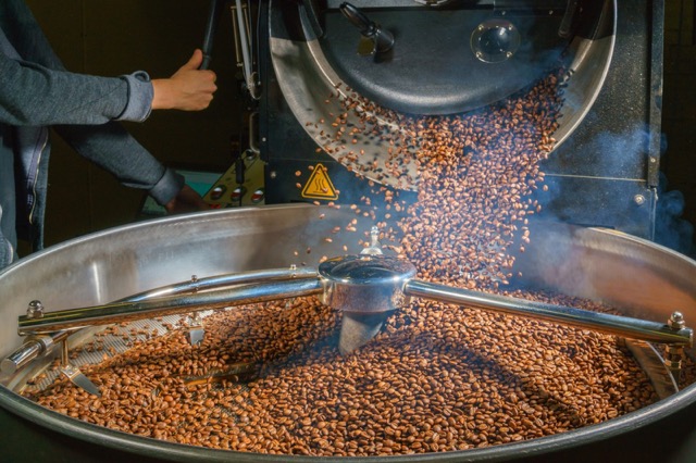 Process of Making Vietnam Ground Coffee 