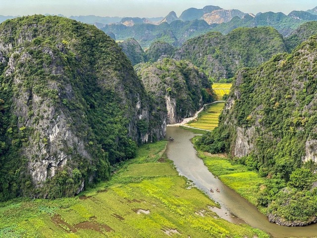 Mountains Vietnam in Tam Coc 