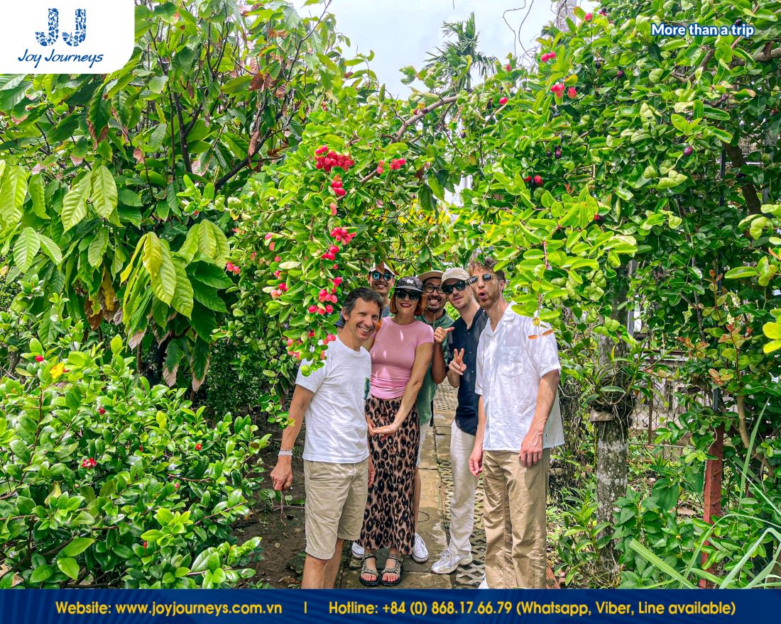 Tourists can observe fruit orchards in the Mekong Delta