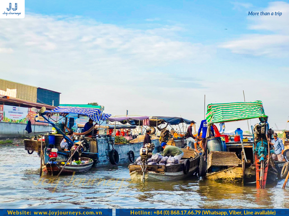 Discover hidden gems and local treasures in the Mekong Delta's floating markets