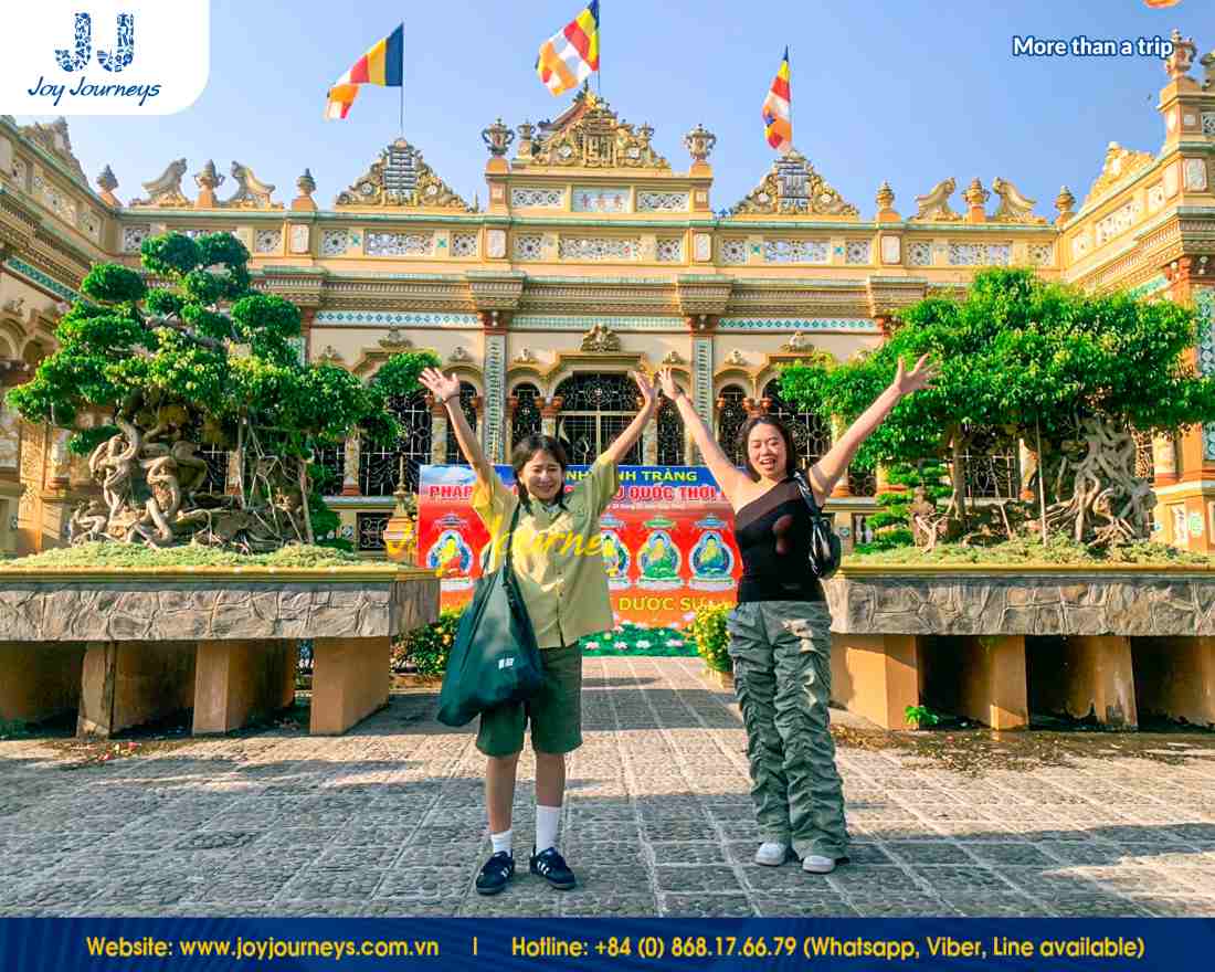 Discover the unique blend of Vietnamese and Khmer architecture at Vinh Trang Pagoda