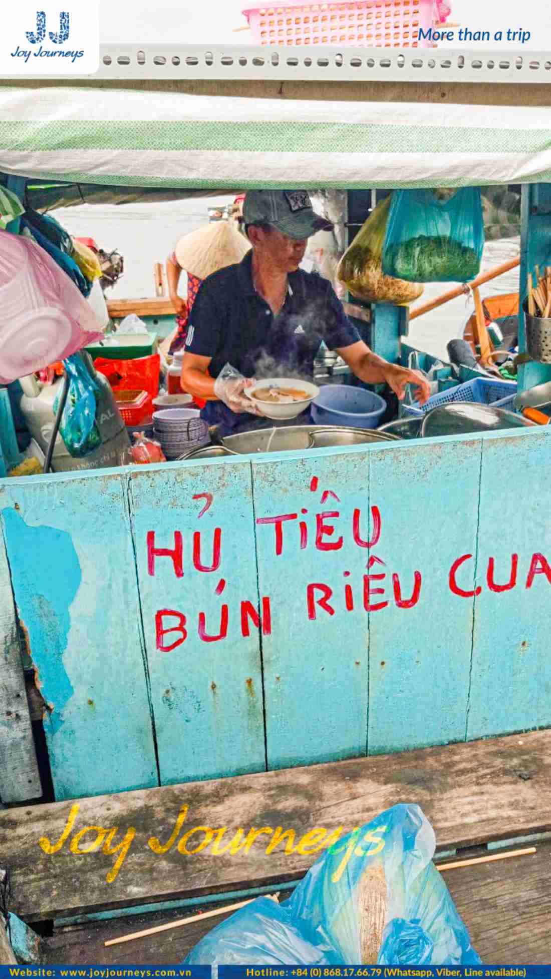 Hot Bun Rieu served fresh from the boat at Cai Rang Floating Market