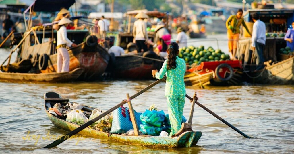 Top 3 Family-Friendly Mekong Delta Overnight Tours For 2024