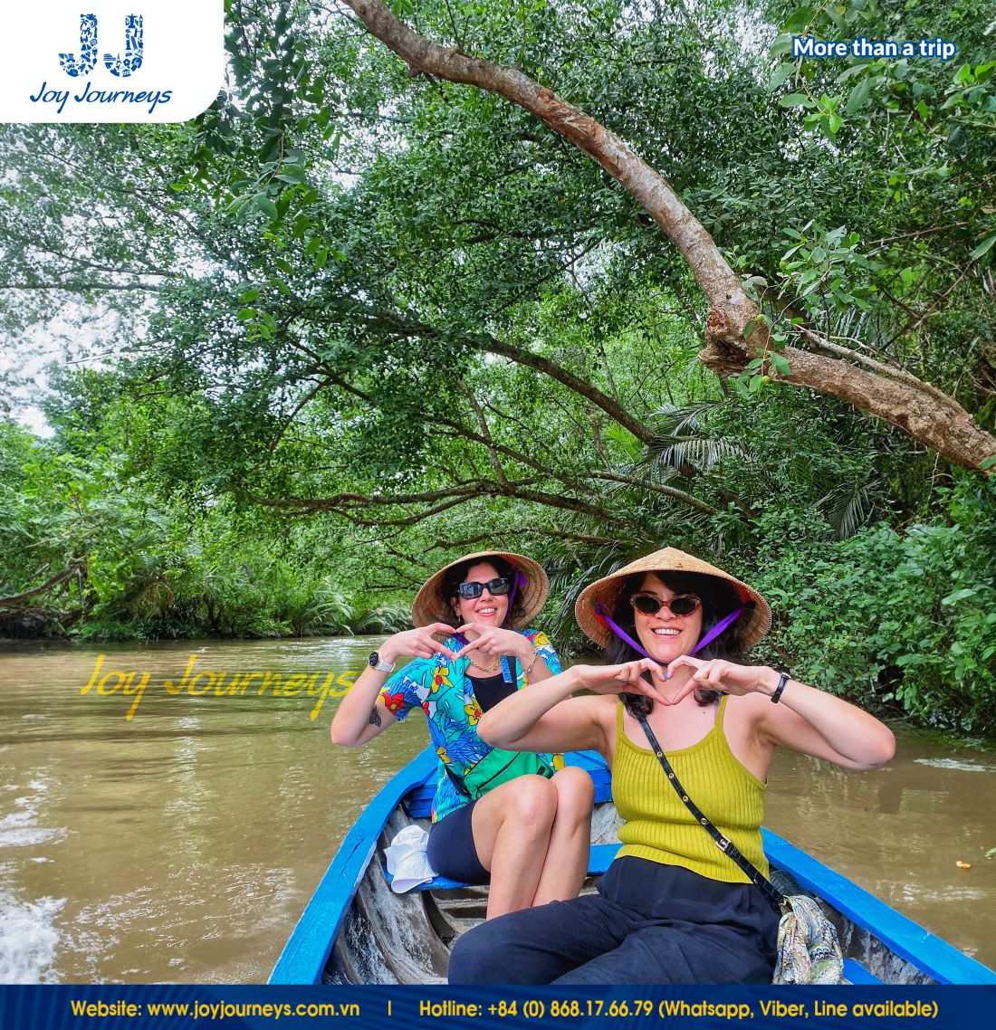 Comfortable, easy-to-move clothes should be prioritized during your Mekong Delta trip