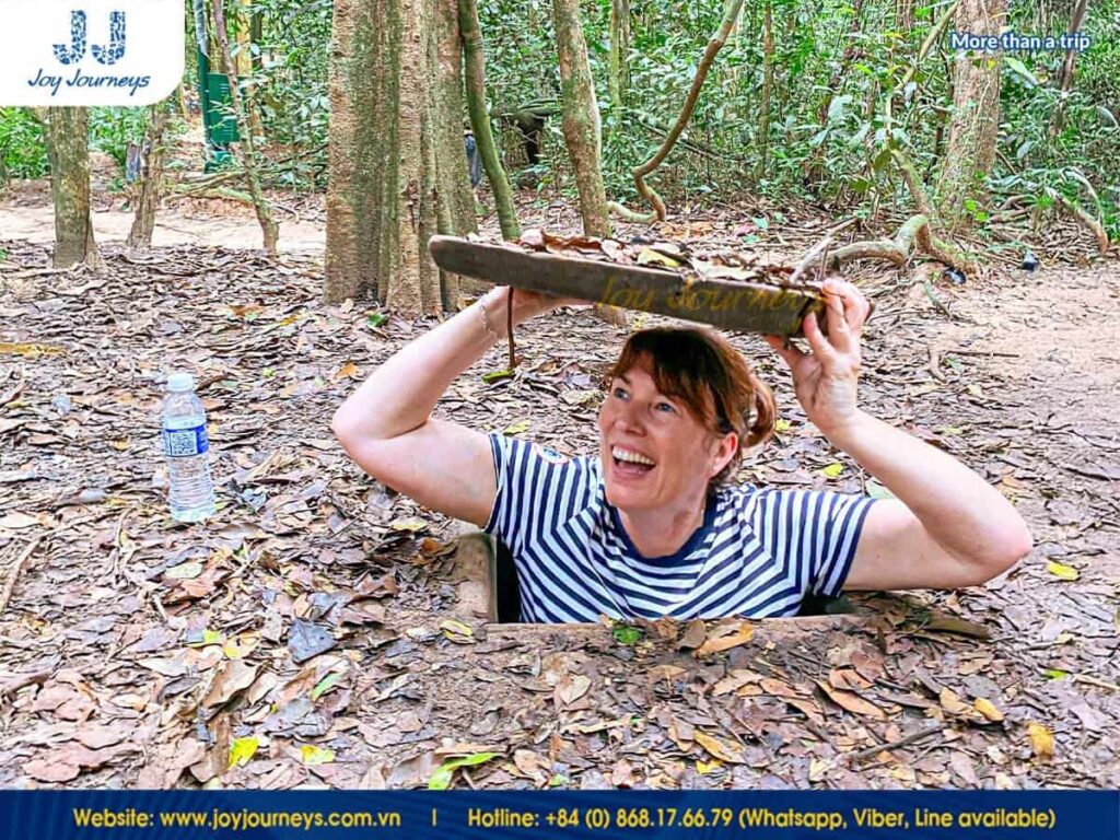 Daily lives of Viet Cong soldiers in Cu Chi Tunnels